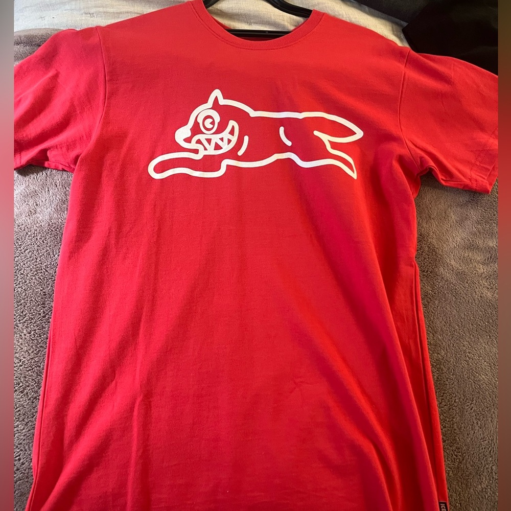 Never worn and perfect condition